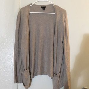 H&M tan cardigan sweater, Size: M